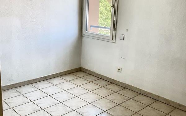 Appartement à vendre    2 pièces • 37 m2 Avignon