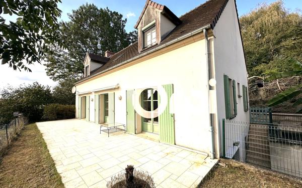 Maison à louer    5 pièces • 149,30 m2 Saint-Rémy-Blanzy