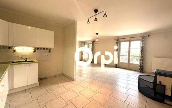 Maison à louer    5 pièces • 149,30 m2 Saint-Rémy-Blanzy