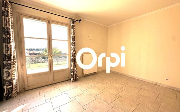 Maison à louer    5 pièces • 149,30 m2 Saint-Rémy-Blanzy