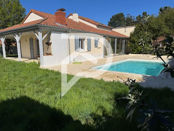 MAISON BREUIL MINGOT 4 chambres - 146 m2 - Piscine