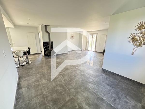 MAISON BREUIL MINGOT 4 chambres - 146 m2 - Piscine