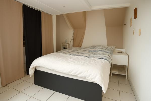 La Roquebrussanne (83136) Maison 4 pièces avec terrasse couverte et petit jardin