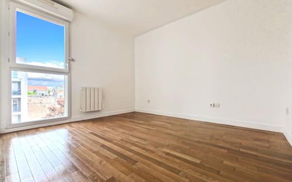 Appartement à vendre    4 pièces • 81,25 m2 Argenteuil