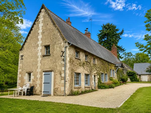 Vente Maison de luxe Veigné 17 Pièces 433 m²