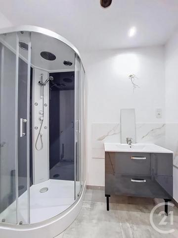 Maison à vendre  9 pièces - 220 m 2   MIRECOURT  - 88