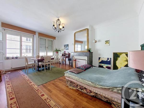 Maison à vendre  9 pièces - 220 m 2   MIRECOURT  - 88