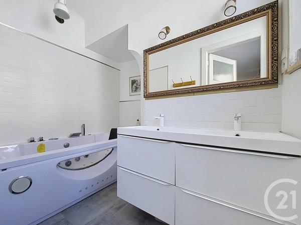 Maison à vendre  9 pièces - 220 m 2   MIRECOURT  - 88
