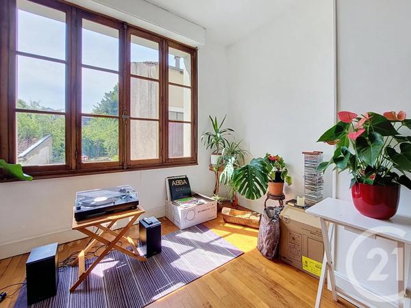 Maison à vendre  9 pièces - 220 m 2   MIRECOURT  - 88