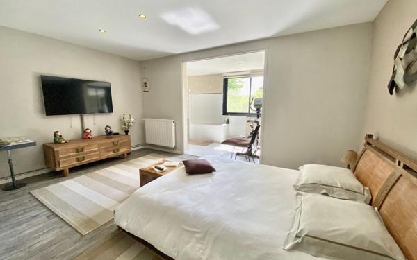 Maison à vendre    6 pièces •  Langon