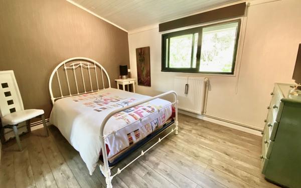 Maison à vendre    6 pièces •  Langon