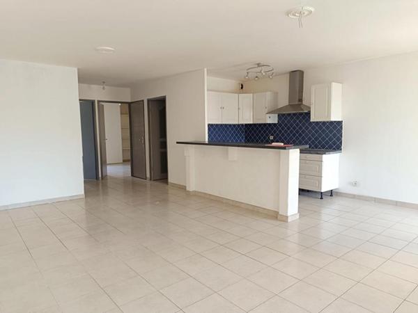 Appartement Istres 3 pièce(s) 65 m2 Avec grande Terrasse