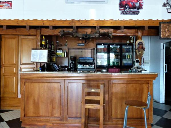 Secteur MONTÉLIMAR - Murs d'hôtel restaurant