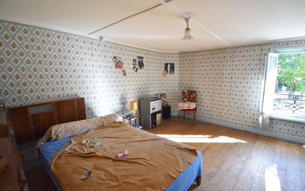 Maison à vendre    4 pièces •  Riorges