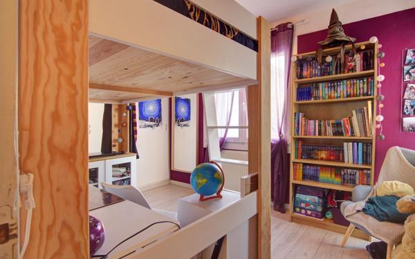 Maison à vendre    3 pièces •  Saint-Martin-la-Plaine