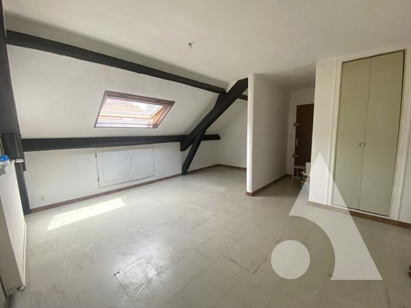 Appartement 1 pièce 27.8 m2