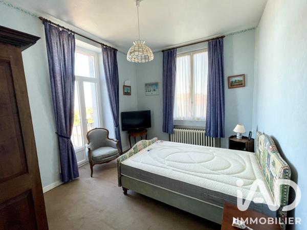 Maison à vendre 8 pièces 208 m² Langres