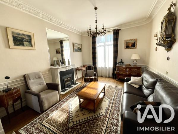Maison à vendre 8 pièces 208 m² Langres