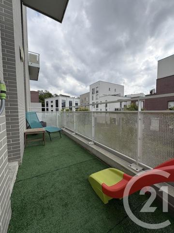 Appartement F3 à vendre  3 pièces - 67,63 m2 STAINS - 93