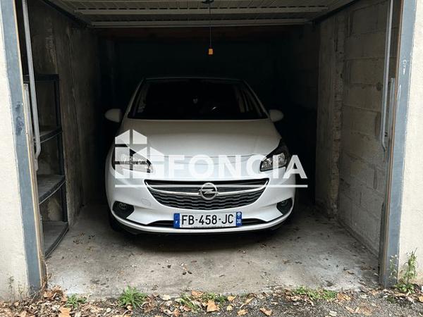 Location Parking 15 m² - 56 RUE DE LA CONVENTION Vienne 38200