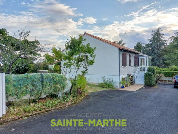 Celles-sur-Belle. Pavillon sur sous-sol. Celles-sur-Belle (79370)