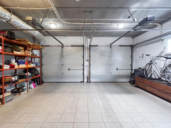 Magnifique maison aux Ponts de Cé quartier Saint Maurille de 5 chambres avec jardin et garage