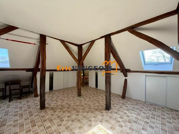 Location                                                      Appartement
                        
                     4 pièces                      86 m2                     à Coulommiers
