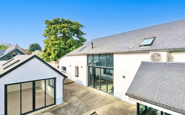 Maison à vendre    8 pièces • 224 m2 Chartres