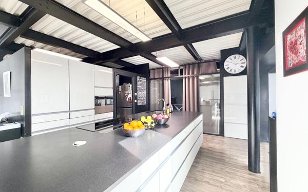 Maison à vendre    8 pièces • 224 m2 Chartres