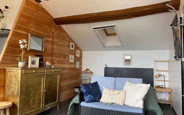 Appartement à louer    1 pièce • 16,72 m2 Bessenay