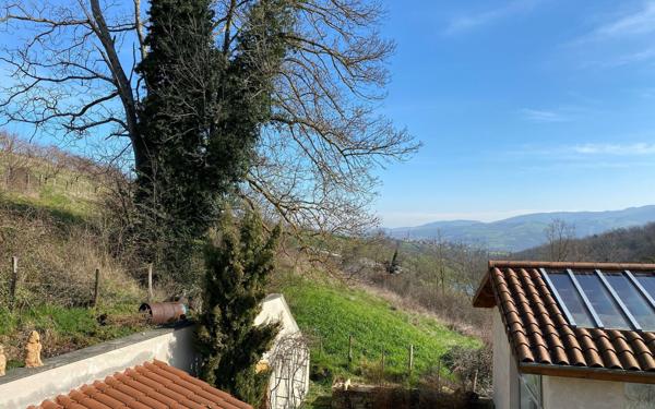 Appartement à louer    1 pièce • 16,72 m2 Bessenay