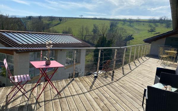 Appartement à louer    1 pièce • 16,72 m2 Bessenay