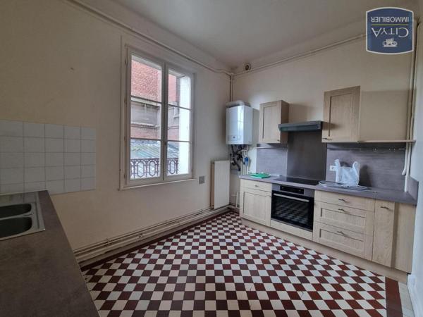 Location appartement 4 pièces de 98.65m²