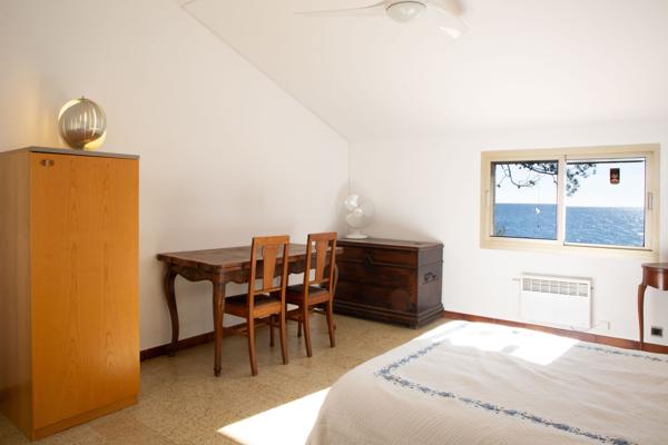 Porto-Vecchio (20137) Propriété pieds dans l'eau vue mer