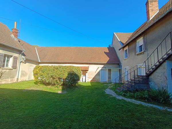 Appartement à DAMPARIS, 39500 - 5 pièces 90m²