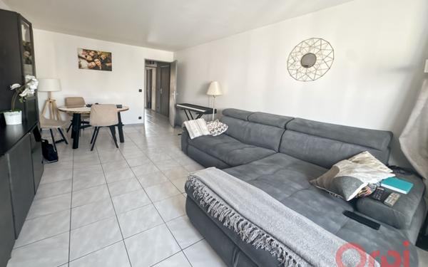 Appartement à vendre    3 pièces • 75,20 m2 Saint-Denis