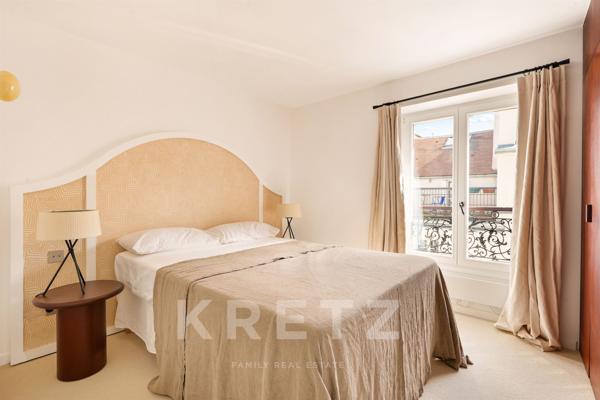 Paris VIIe — Rue de Beaune — Un duplex de caractère signé Sara Skalli