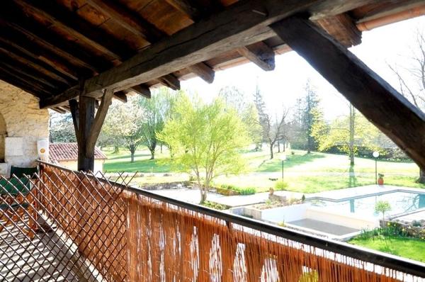 Vente Maison de luxe Périgueux 19 Pièces 677 m²