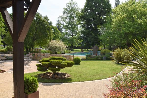Vente Maison de luxe Périgueux 19 Pièces 677 m²