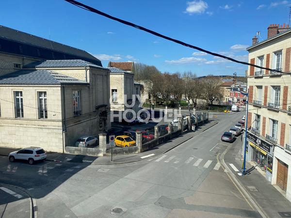 Appartement en centre ville de Soissons 6 pièce(s)