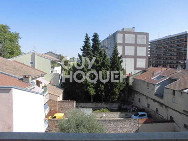 T2 - ST CYPRIEN