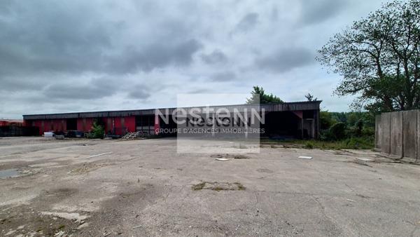 A vendre Entrepôt de 3300m2 sur une terrain 9562 m2 sur la commune de FRETHUN