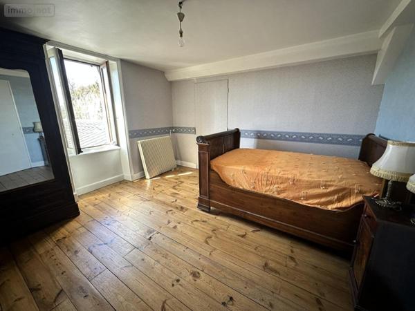 Maison à vendre à Saint-Flour dans le Cantal (15100), ref : 15046-74