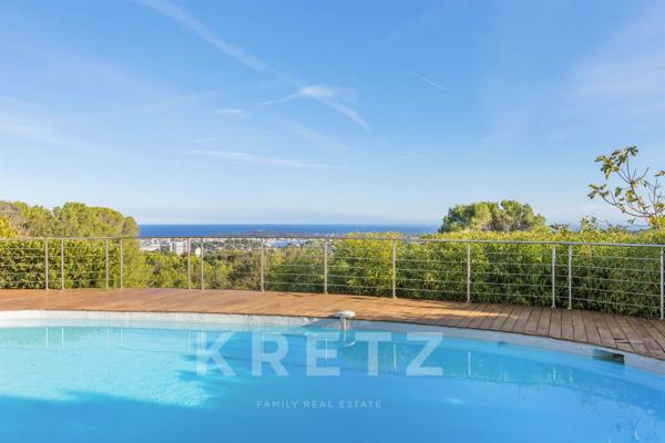 VILLA VUE MER SUR LE CAP D'ANTIBES