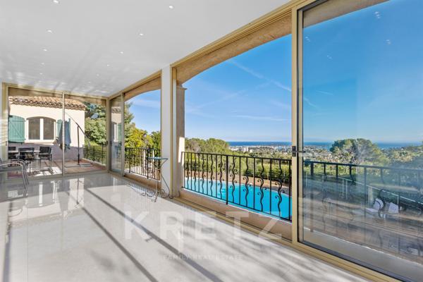 VILLA VUE MER SUR LE CAP D'ANTIBES