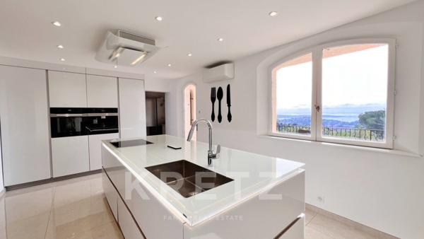 VILLA VUE MER SUR LE CAP D'ANTIBES