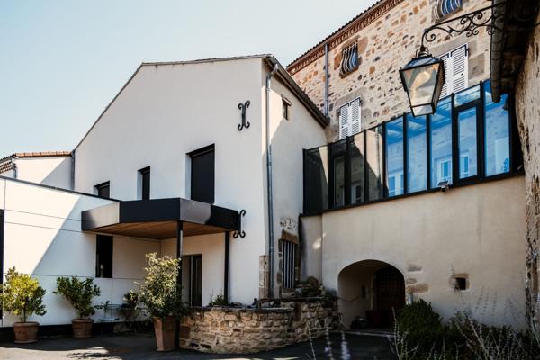 Vente Maison de luxe Vic-le-Comte 9 Pièces 395 m²