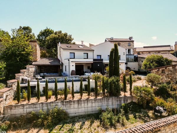 Vente Maison de luxe Vic-le-Comte 9 Pièces 395 m²