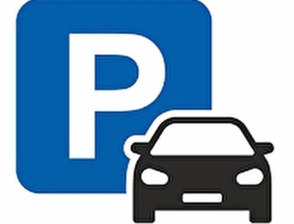 Parking / box Le Grau Du Roi