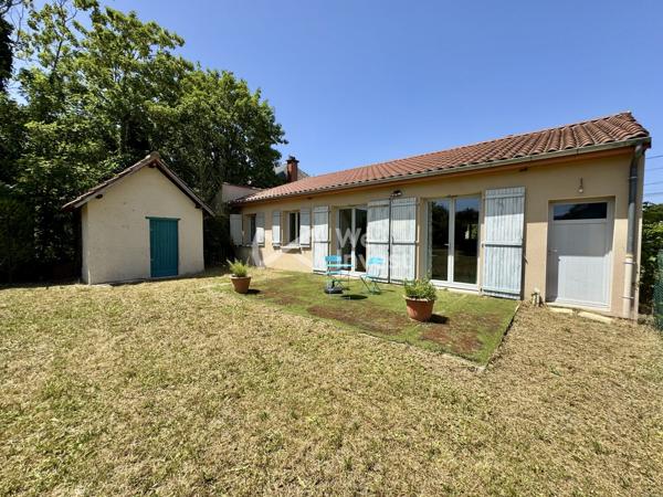 Maison de plain-pied de 2006, 95 m² habitables, 3 chambres, garage, parcelle de 906 m²